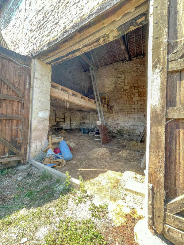 Maison à SAINT-SAUVEUR