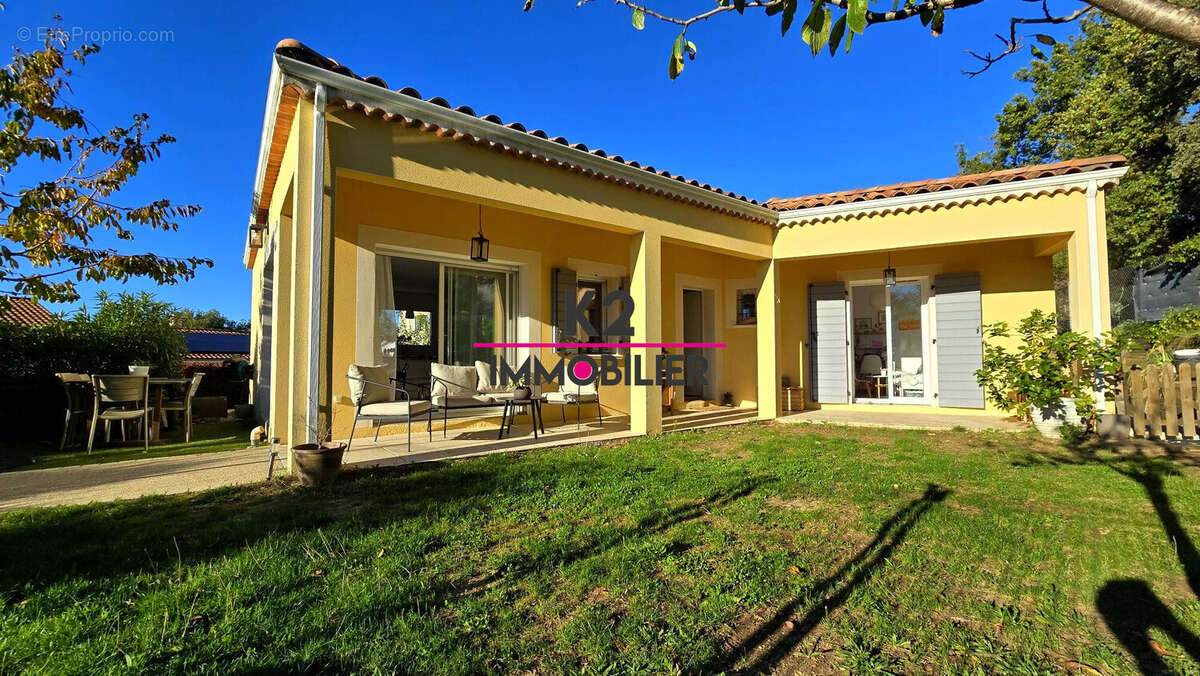 Maison à MONTELIMAR