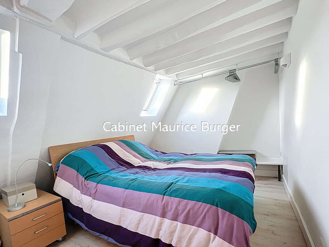 Appartement à PARIS-2E