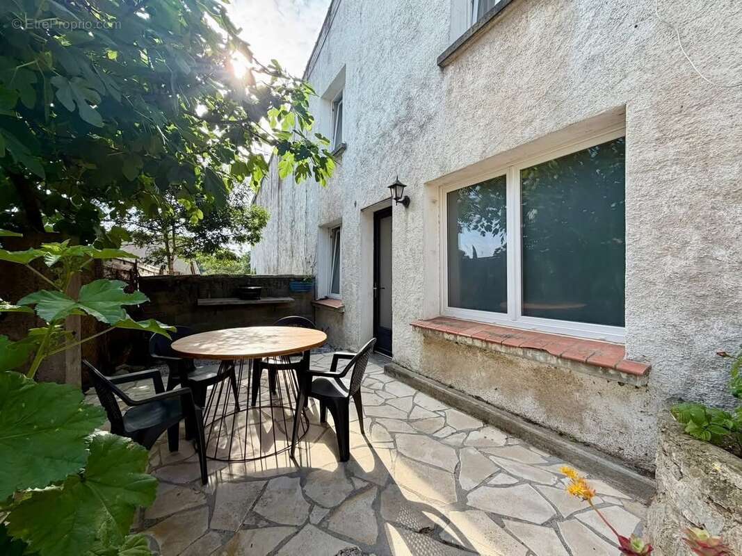Maison à BARBAIRA