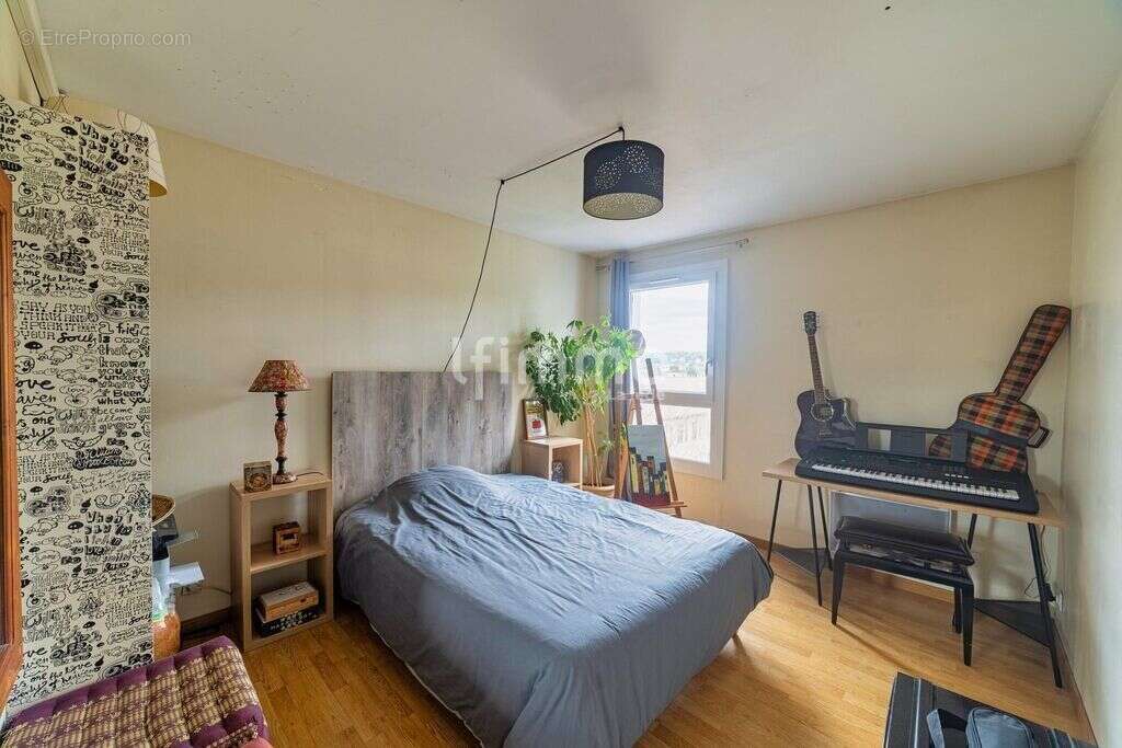 Appartement à MARSEILLE-11E