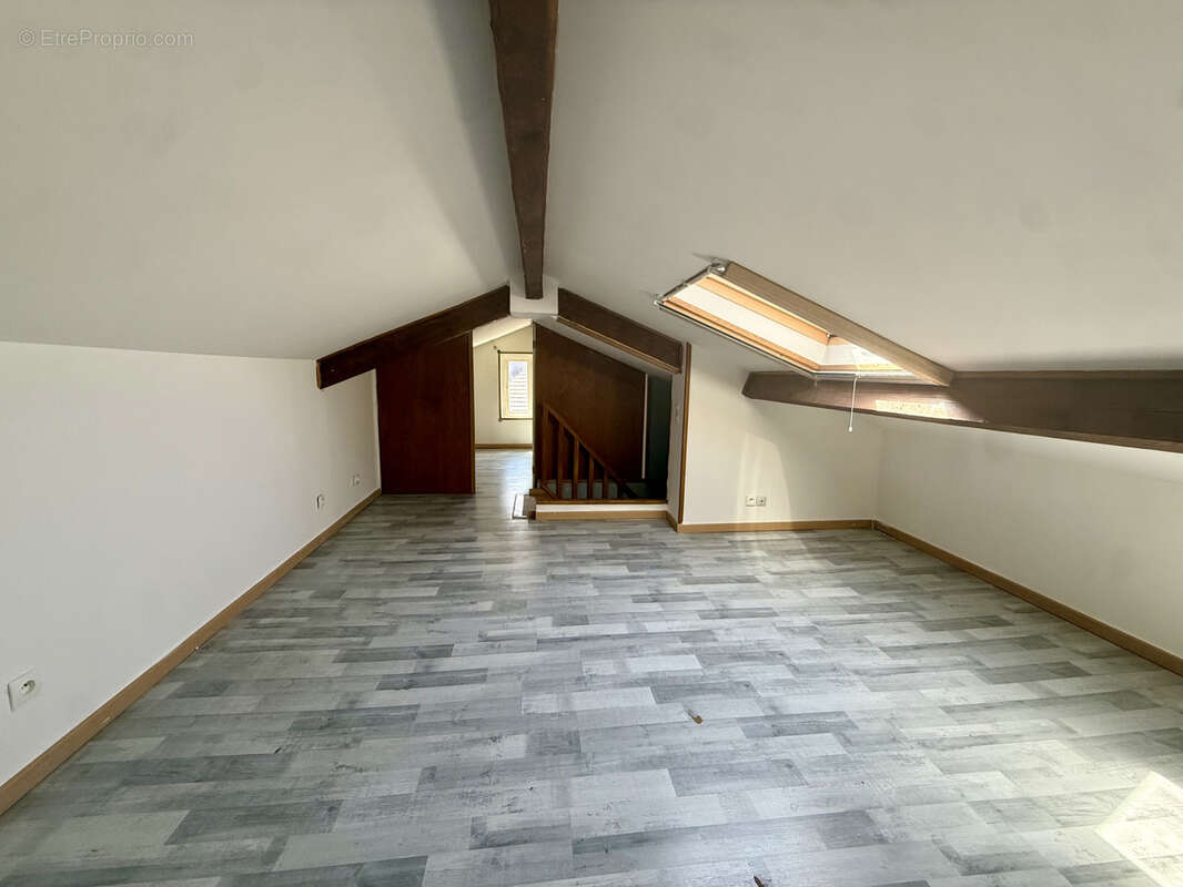 Maison avec jardin et garage à Monéteau, proche d'Auxerre - photo 9