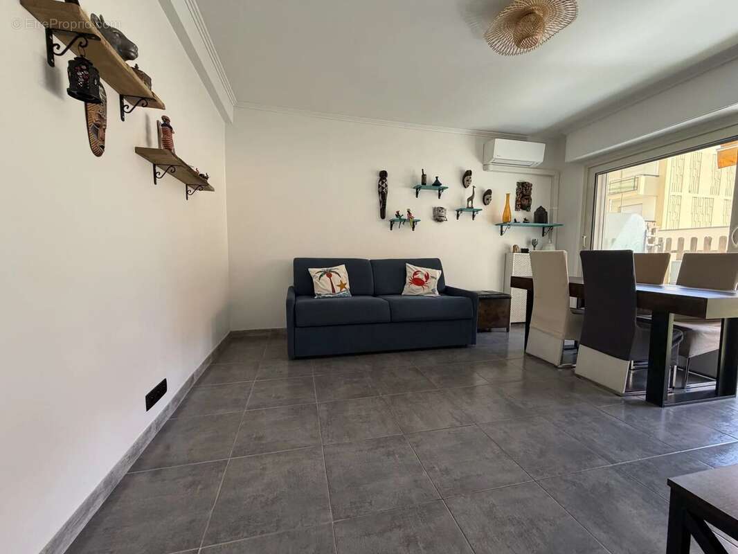 Appartement à ROQUEBRUNE-CAP-MARTIN