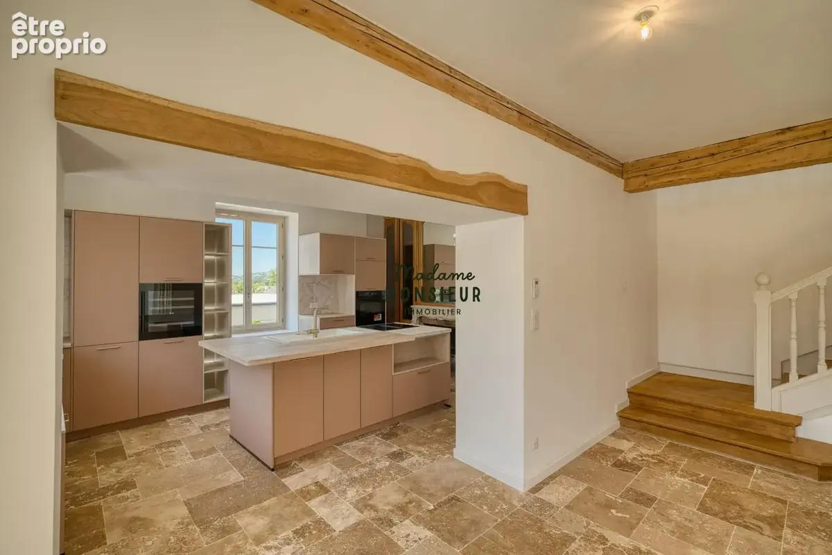 Maison 6 pièces 132 m² à vendre à Bourgoin-Jallieu (38300) - photo 8