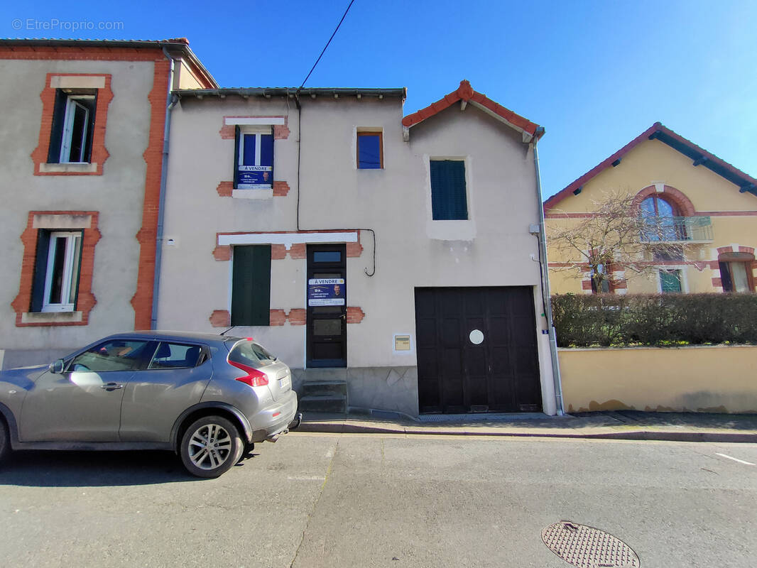 Maison à VARENNES-SUR-ALLIER