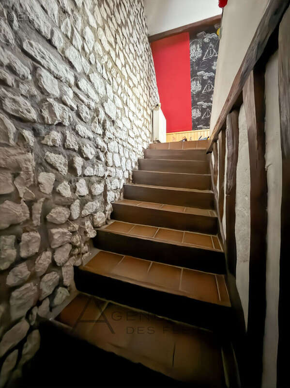 Maison à SAINT-PIERRE-LES-ELBEUF