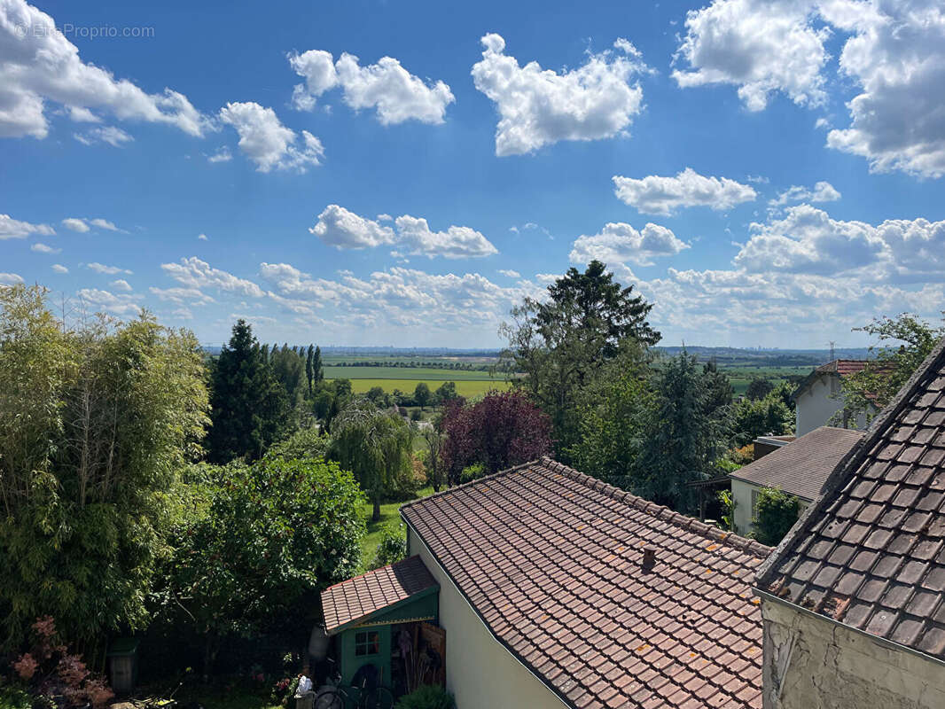 Maison à MAREIL-EN-FRANCE