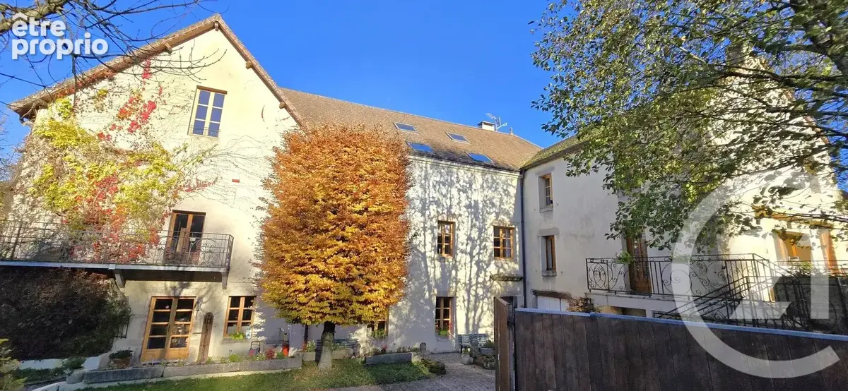 Maison à LE CREUSOT