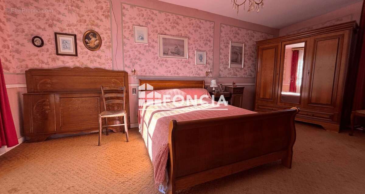 Maison à SILLE-LE-GUILLAUME