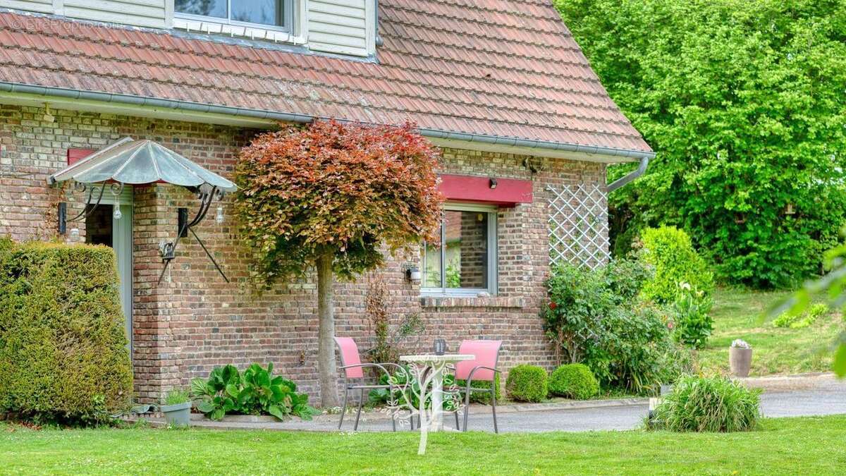 Maison à SAINT-DENIS-D&#039;ACLON