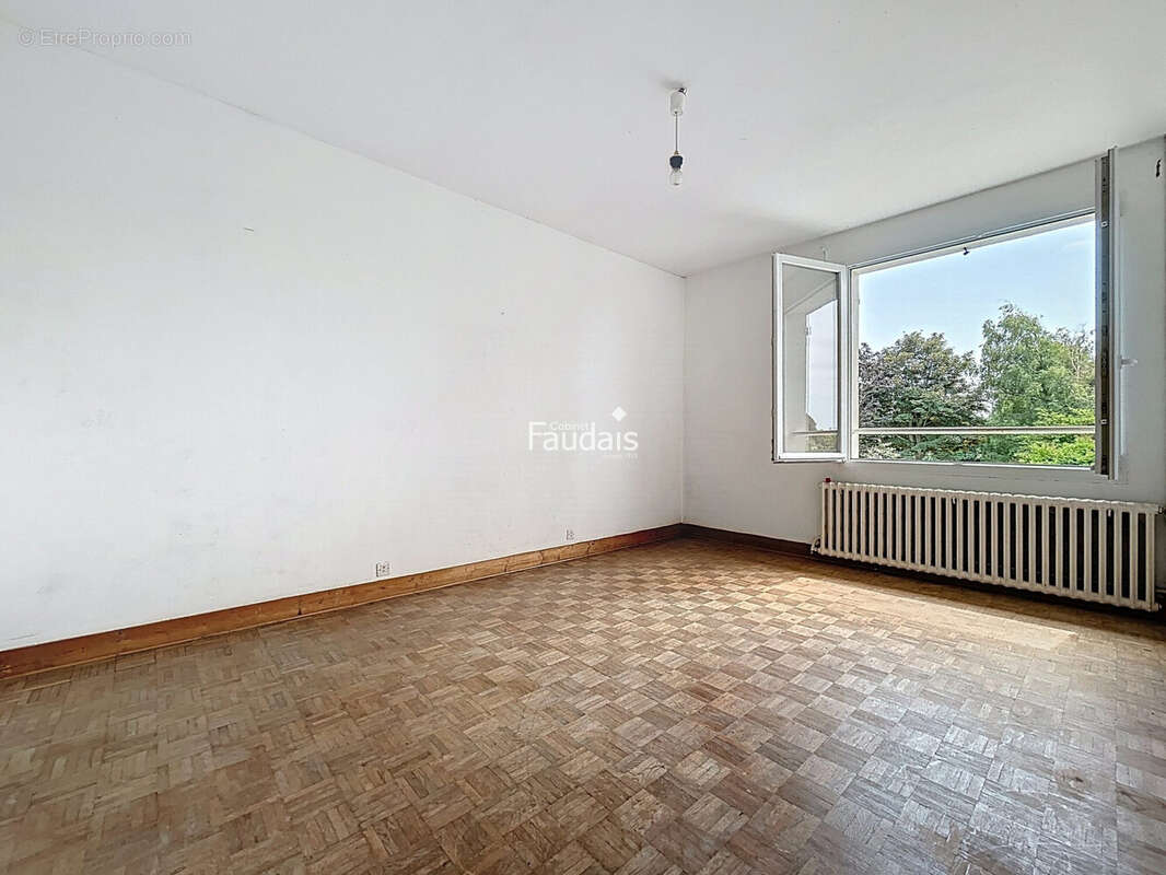 Maison 116 m² à Gouville-Sur-Mer  - photo 5