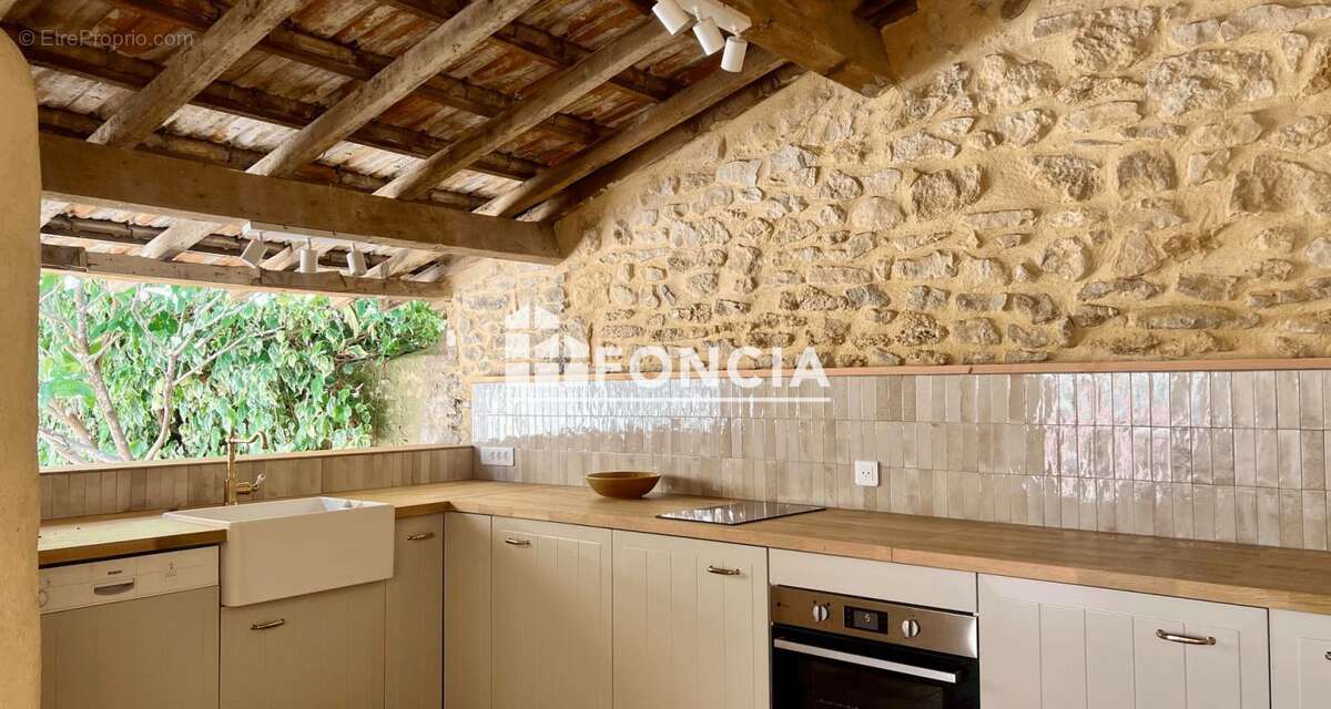 Maison à SAINT-LAURENT-LA-VERNEDE