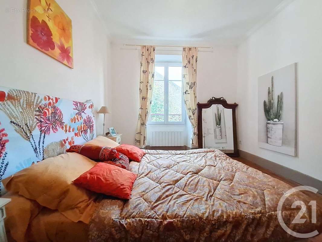 Maison à LE MEE-SUR-SEINE