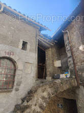 GRANGE 40m2 pour changement de destination LE FUGERET - photo 2