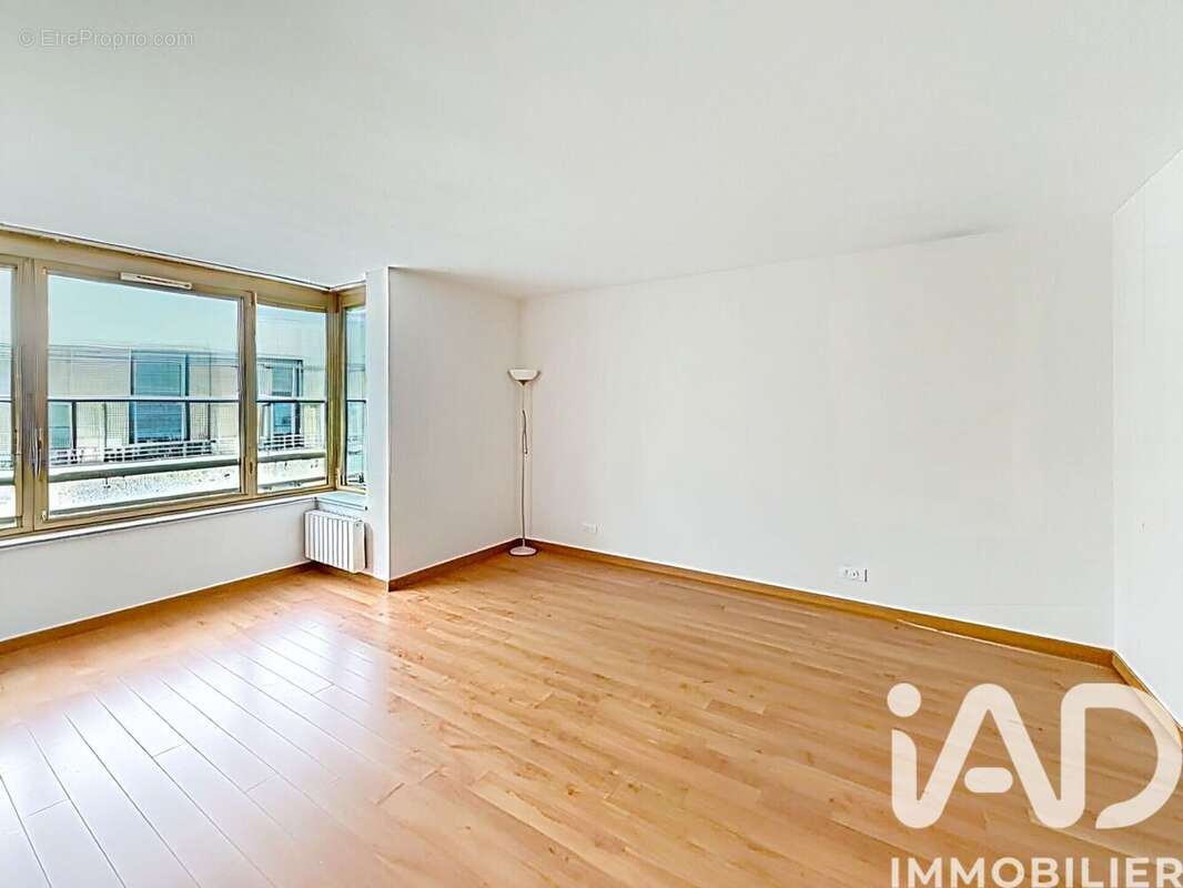 Photo 6 - Appartement à LEVALLOIS-PERRET