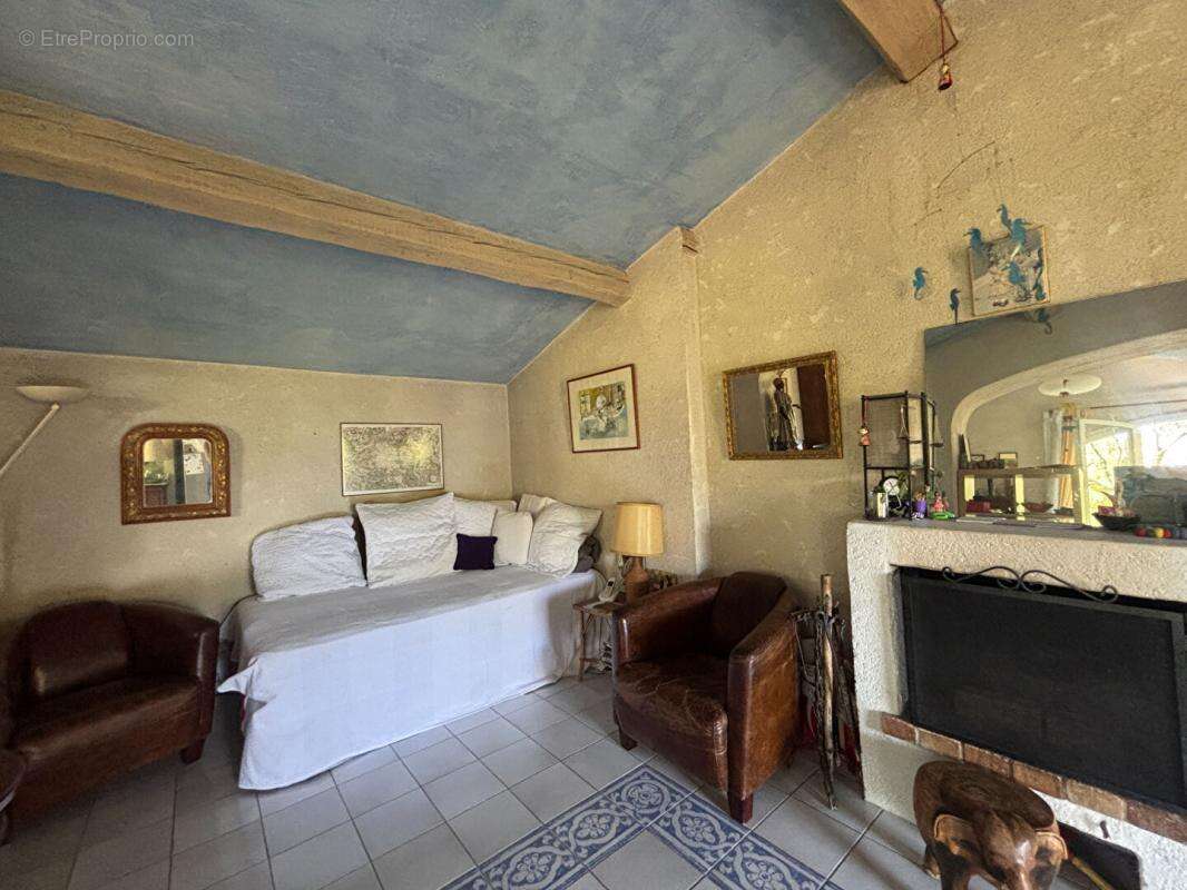 Maison à FAYENCE