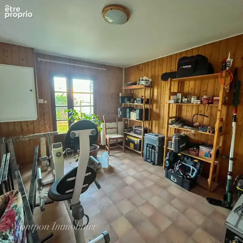 Maison d'habitation avec dépendances et logement loué - photo 9