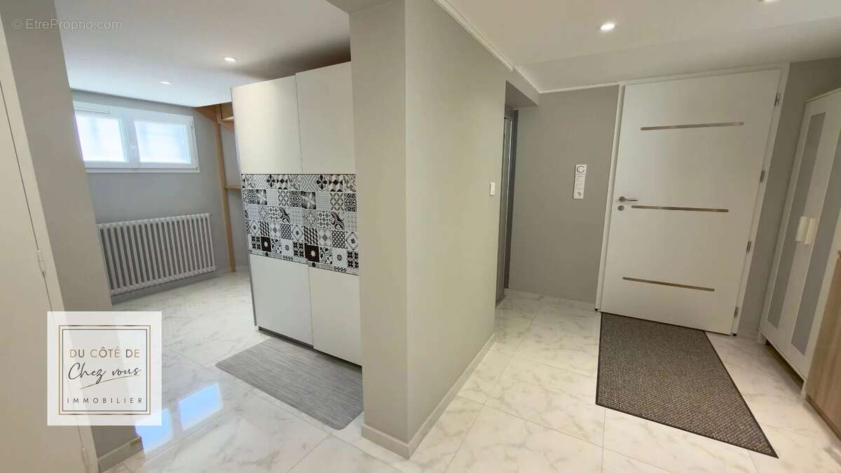 Maison à ROMILLY-SUR-SEINE