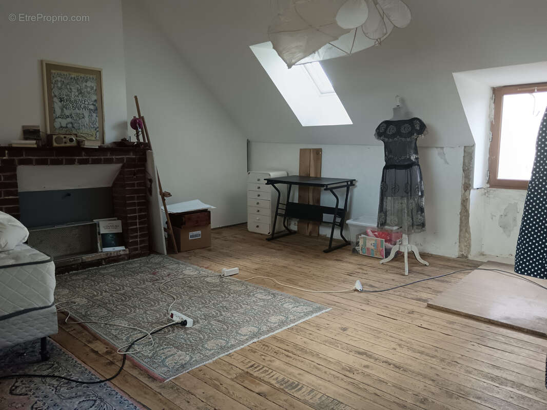 Maison à SEGLIEN