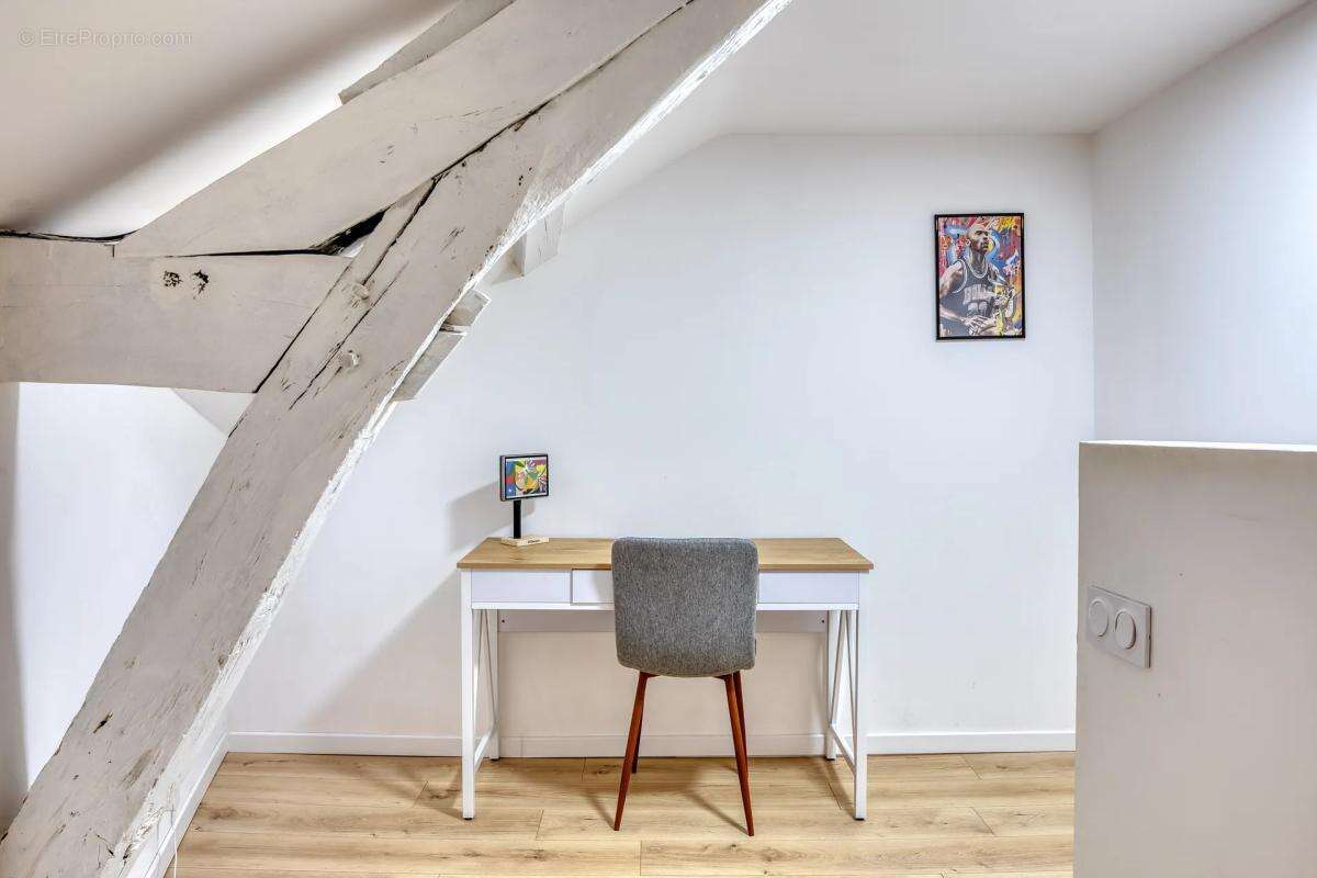 Maison à EQUEMAUVILLE