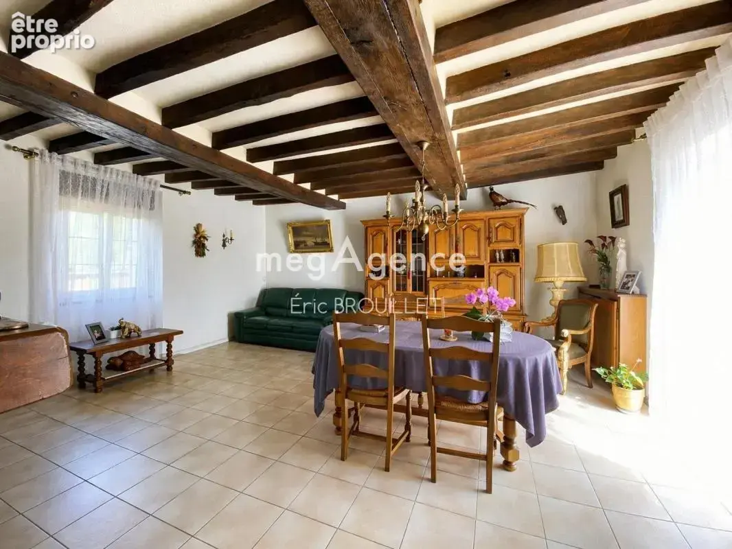 Maison avec 3 ha attenants et dépendances - photo 6