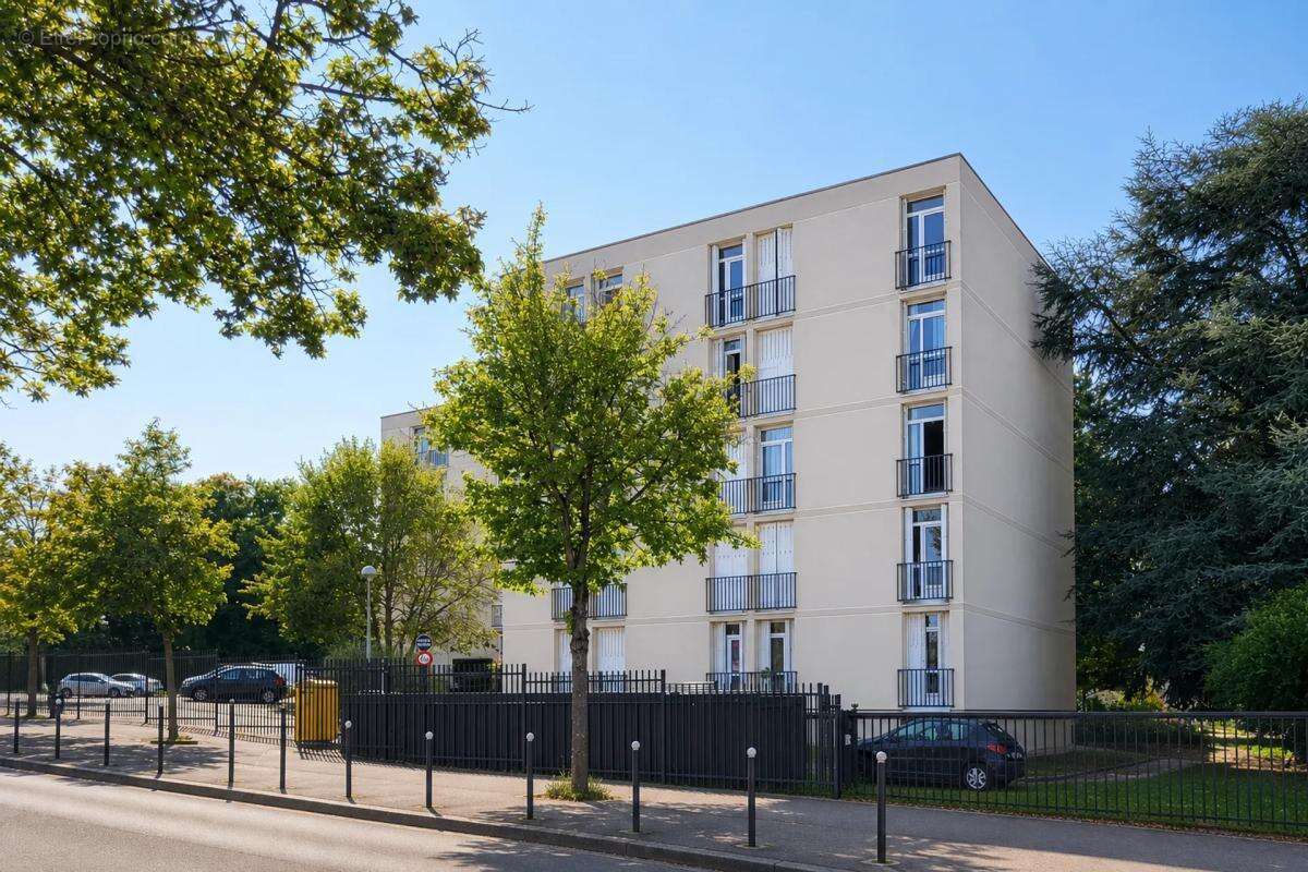 Appartement à RIS-ORANGIS