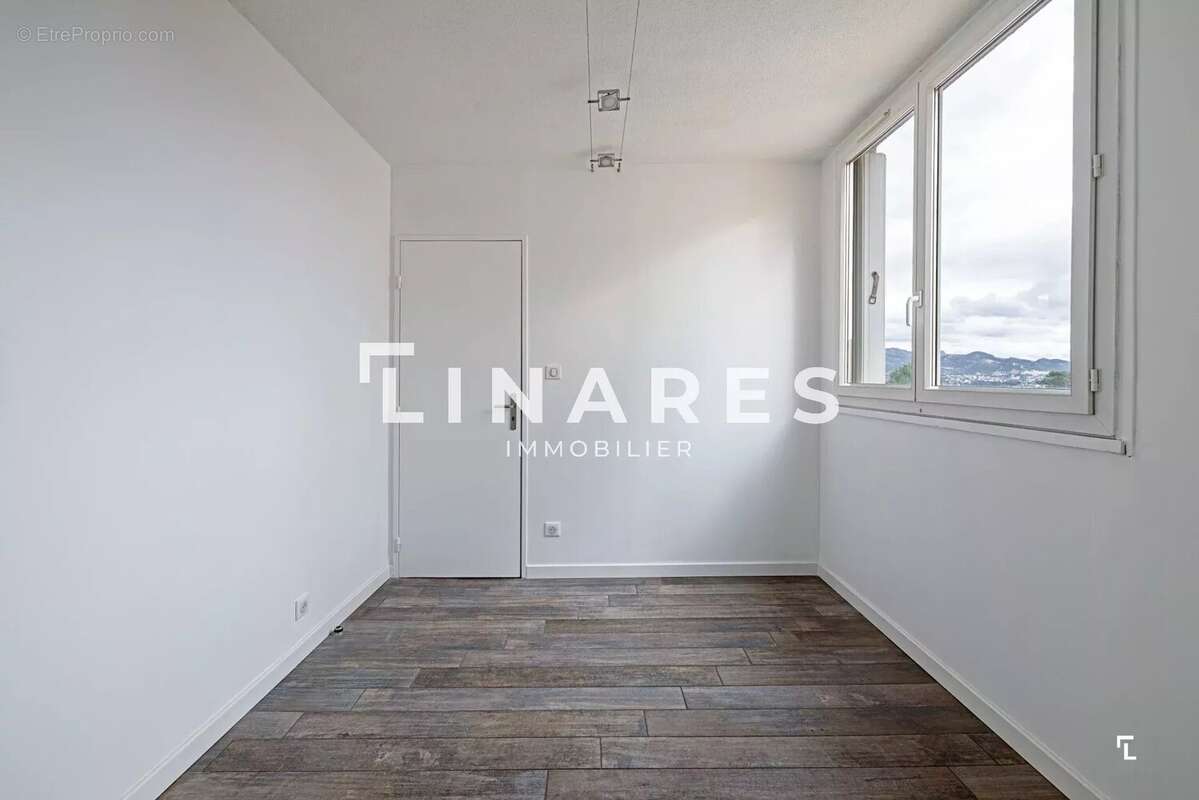 Appartement à MARSEILLE-13E