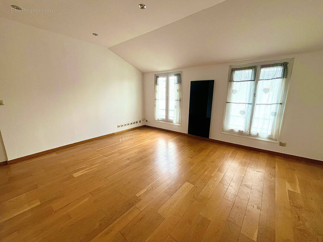 Appartement à SAINT-GERMAIN-EN-LAYE