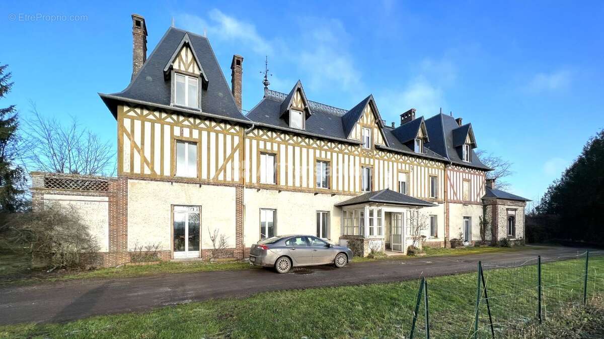 645 m² à Rugles  - photo 6