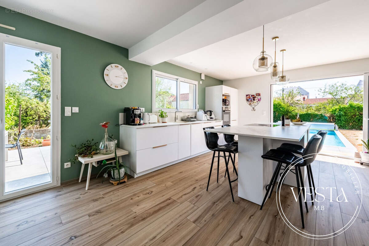 Maison 158 m² à Dijon  - photo 6