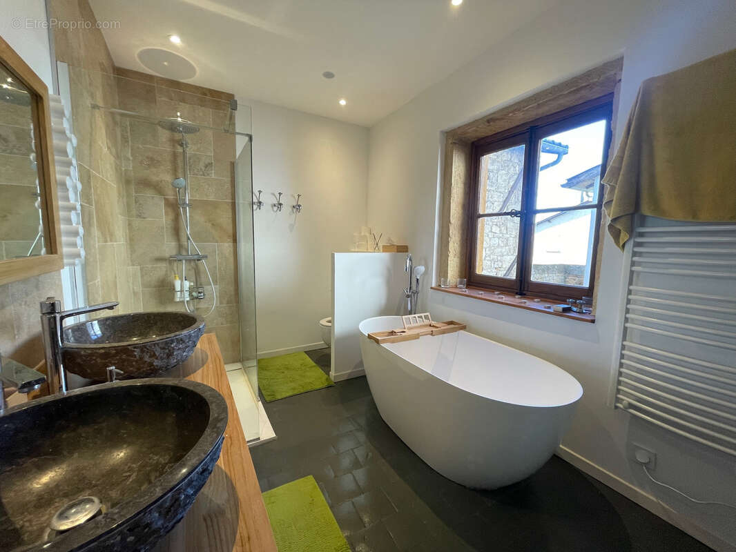 Maison à LES CHERES