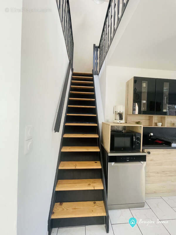 Maison 86 m² à La Flamengrie  - photo 7