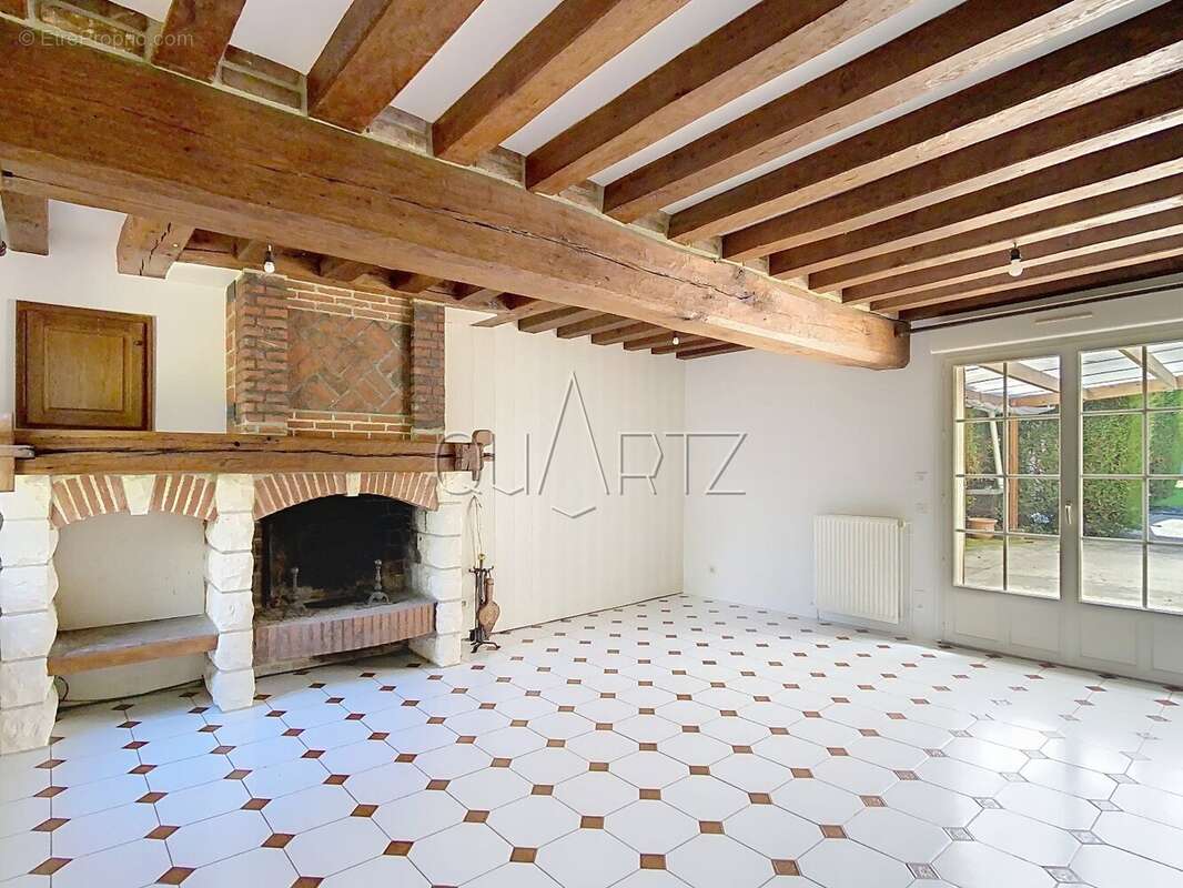 Maison à PACY-SUR-EURE