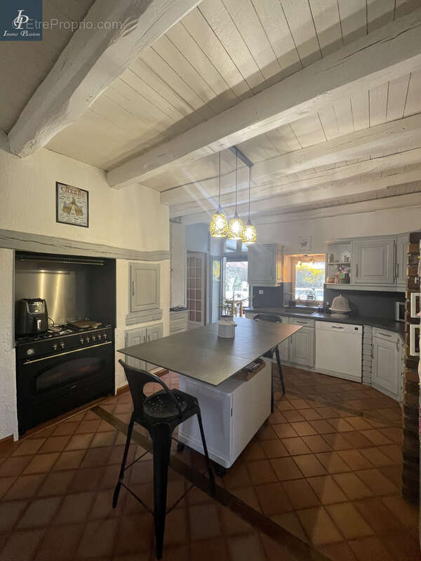 Maison à SAVIGNY-LE-SEC