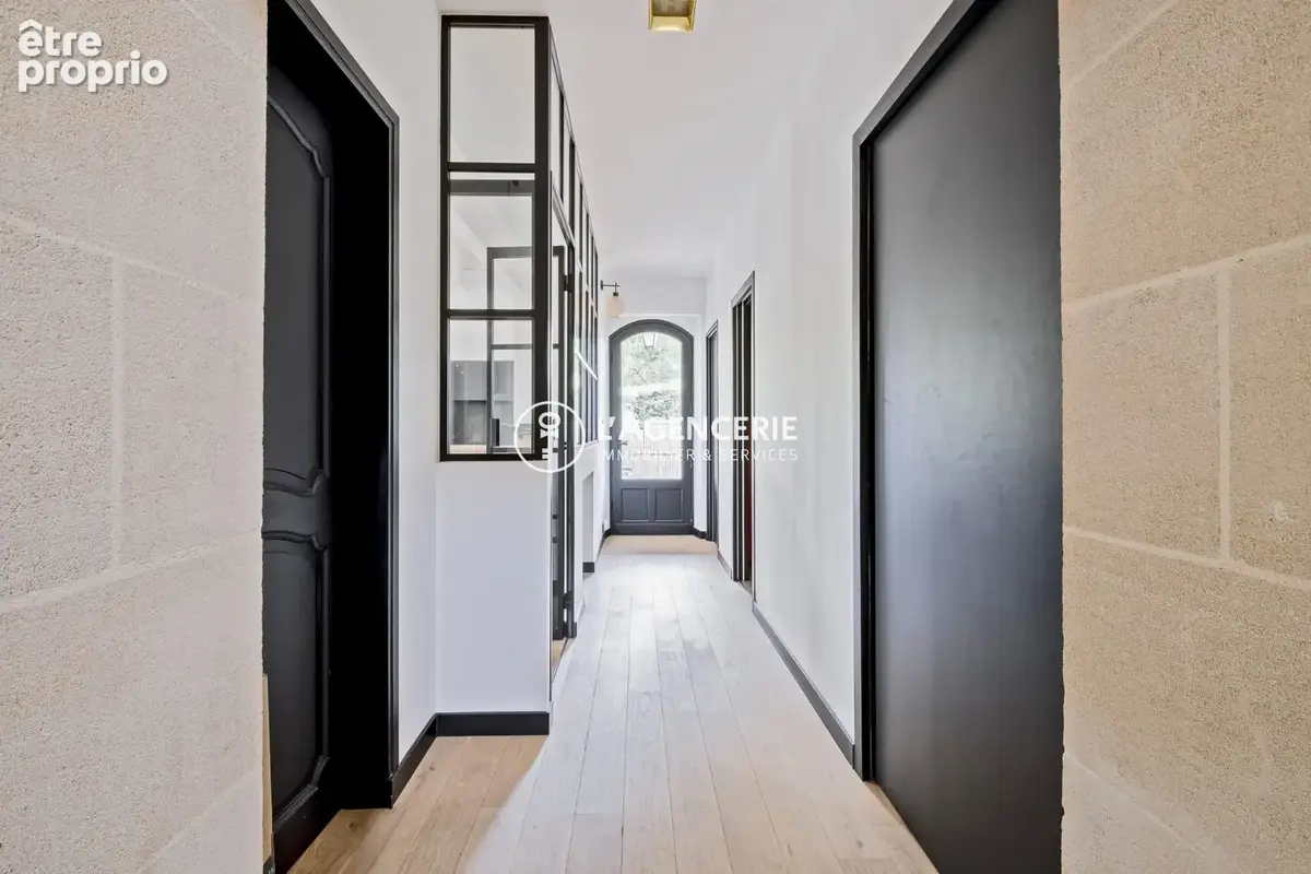 Maison 7 pièces 265 m² à vendre à Carbon-Blanc (33560) - photo 6