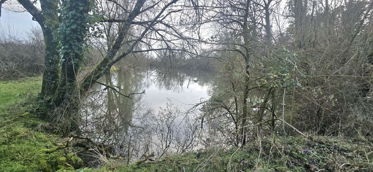 Maison à LA JONCHERE