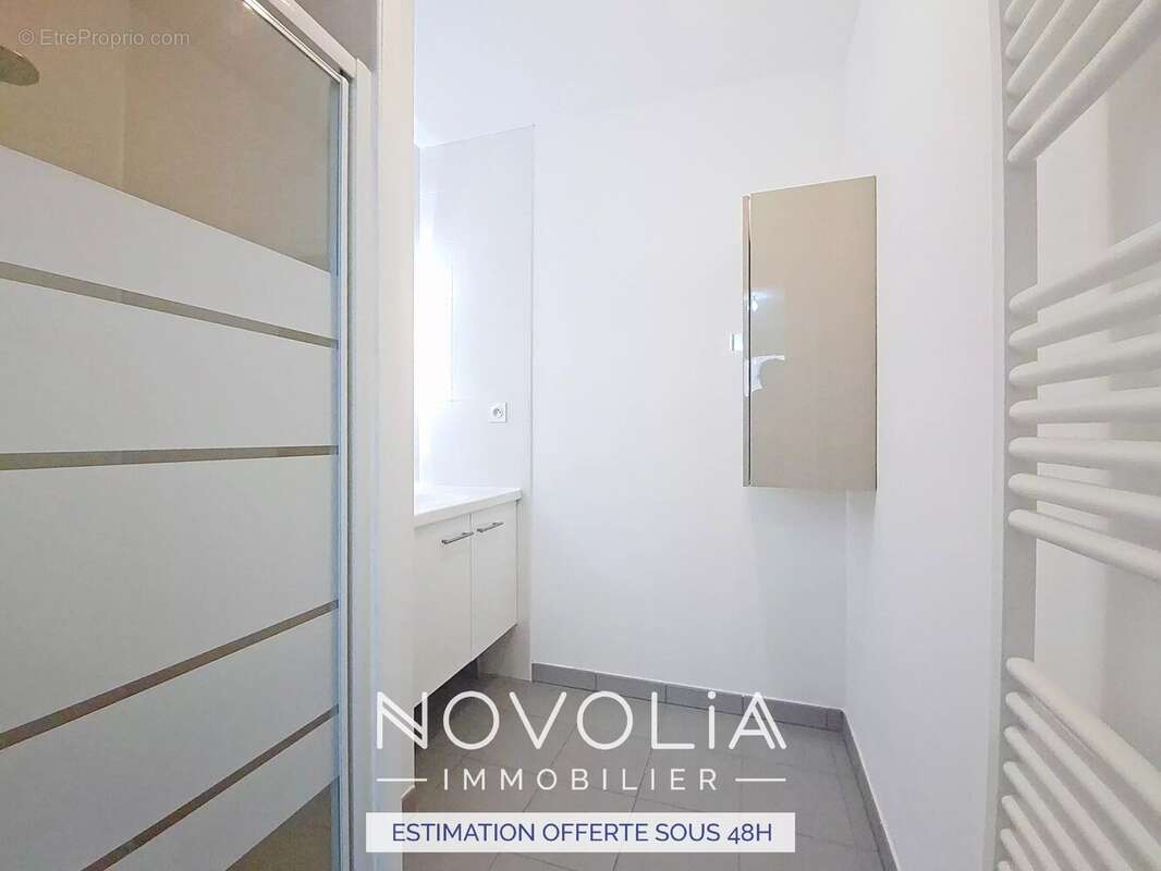 Appartement à VENISSIEUX