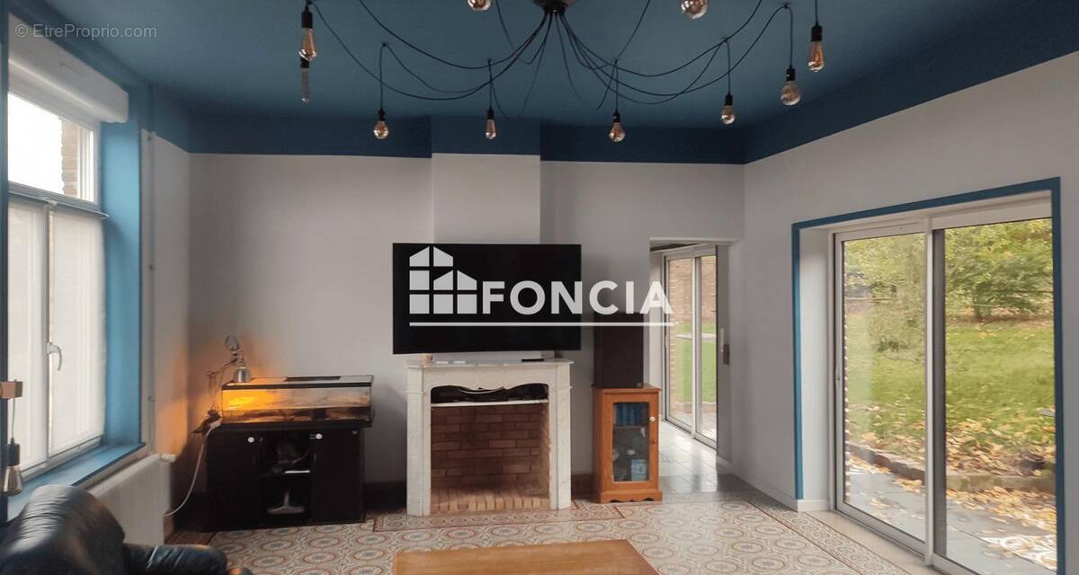 Maison à MONS-EN-PEVELE