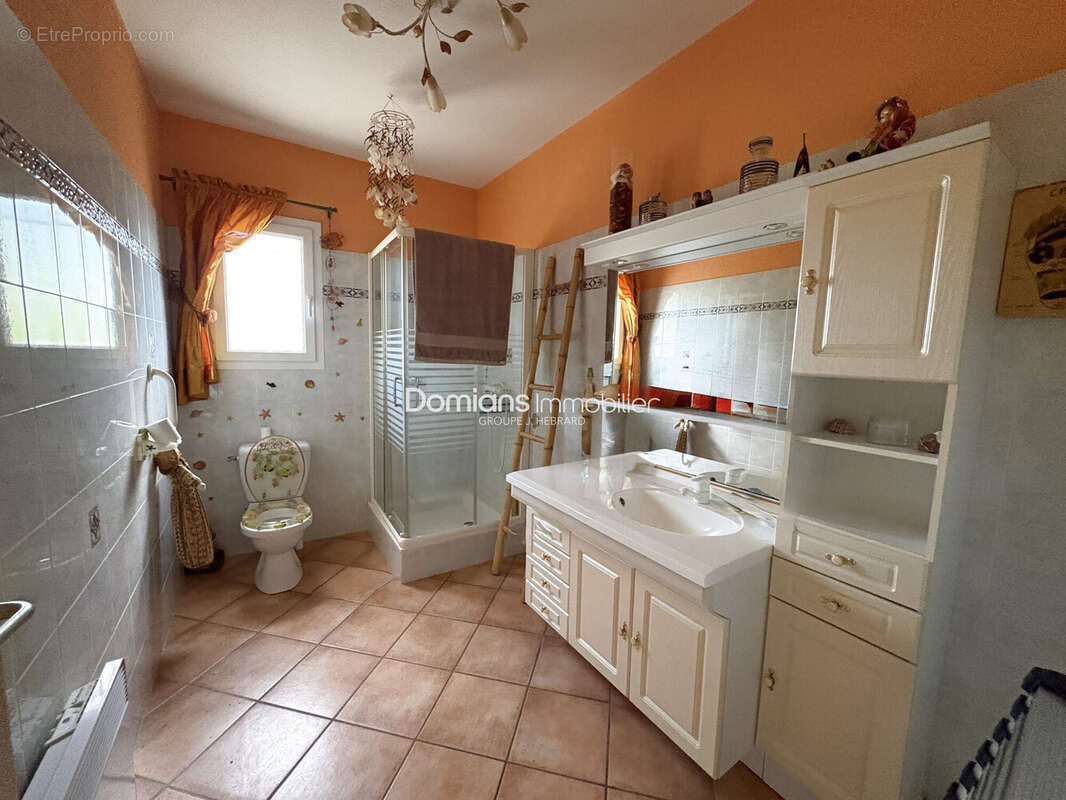 Maison 160 m² à Pollestres  - photo 7