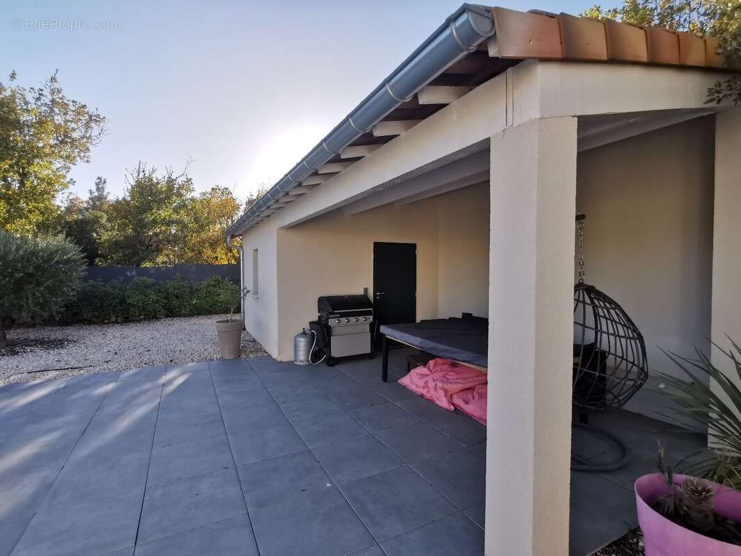 Maison à MEJANNES-LE-CLAP