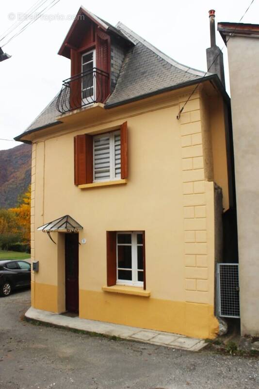 Maison à MARIGNAC