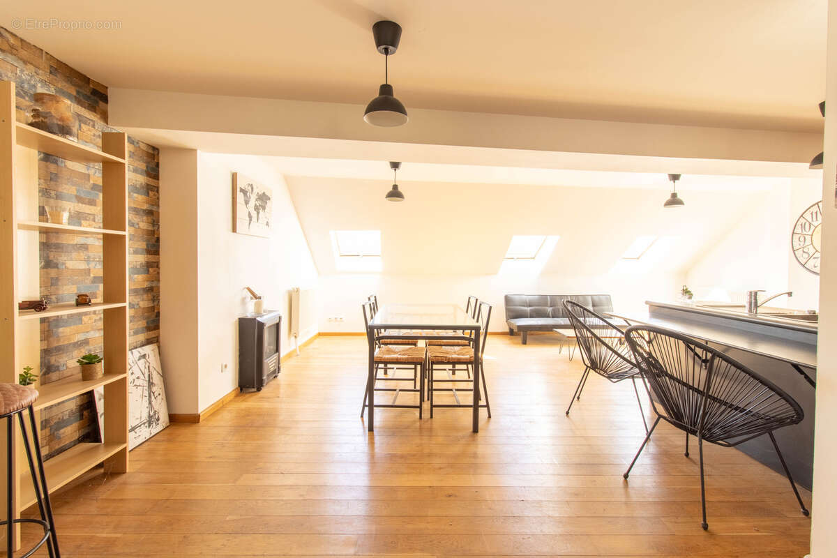 Duplex entierement renove centre ville de sedan - photo 8