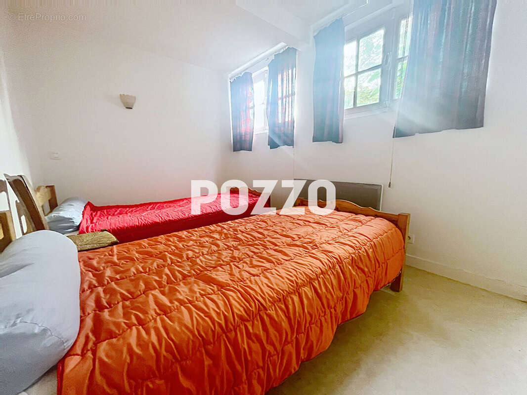 Maison à SAINT-PAIR-SUR-MER