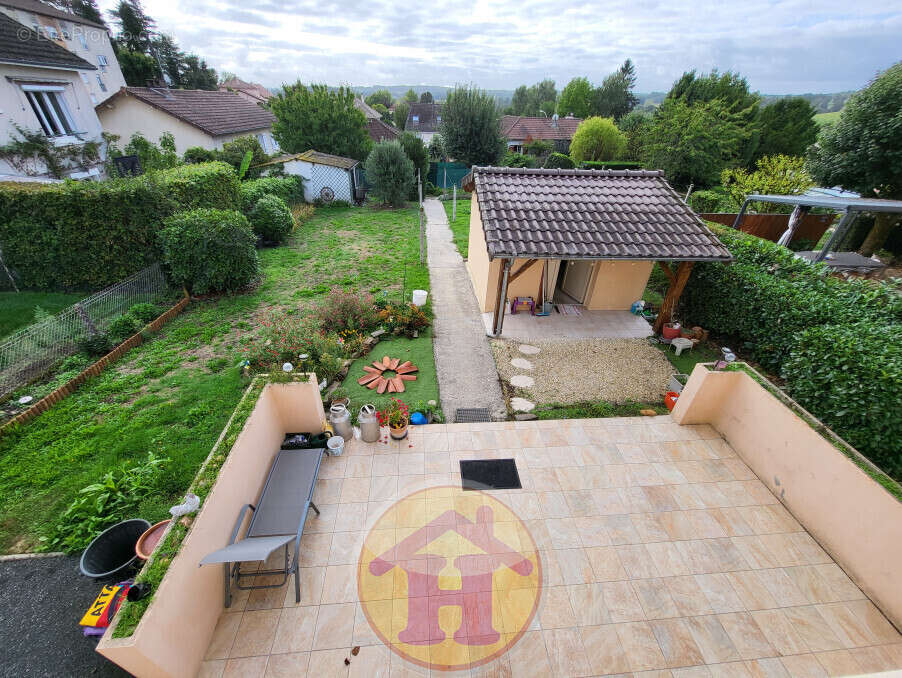 Maison à SAINT-JUNIEN