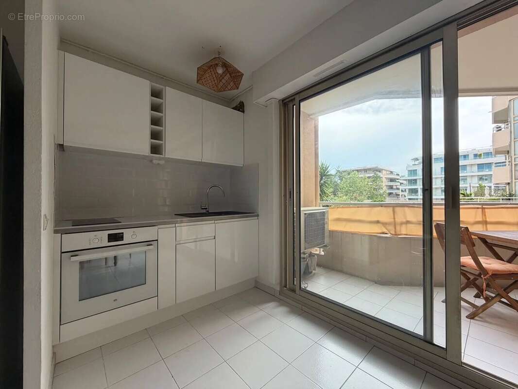 Appartement à CAGNES-SUR-MER