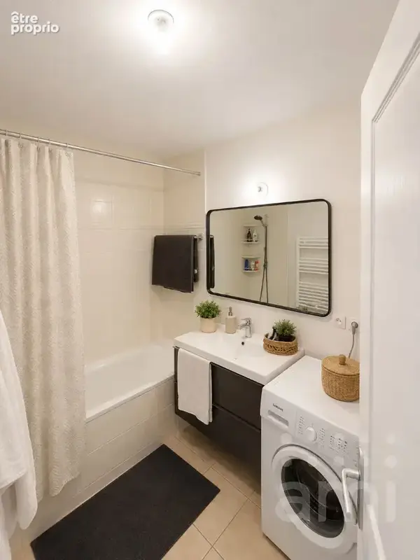 BRUGES TASTA : Appartement T2 libre de toute occupation - photo 4