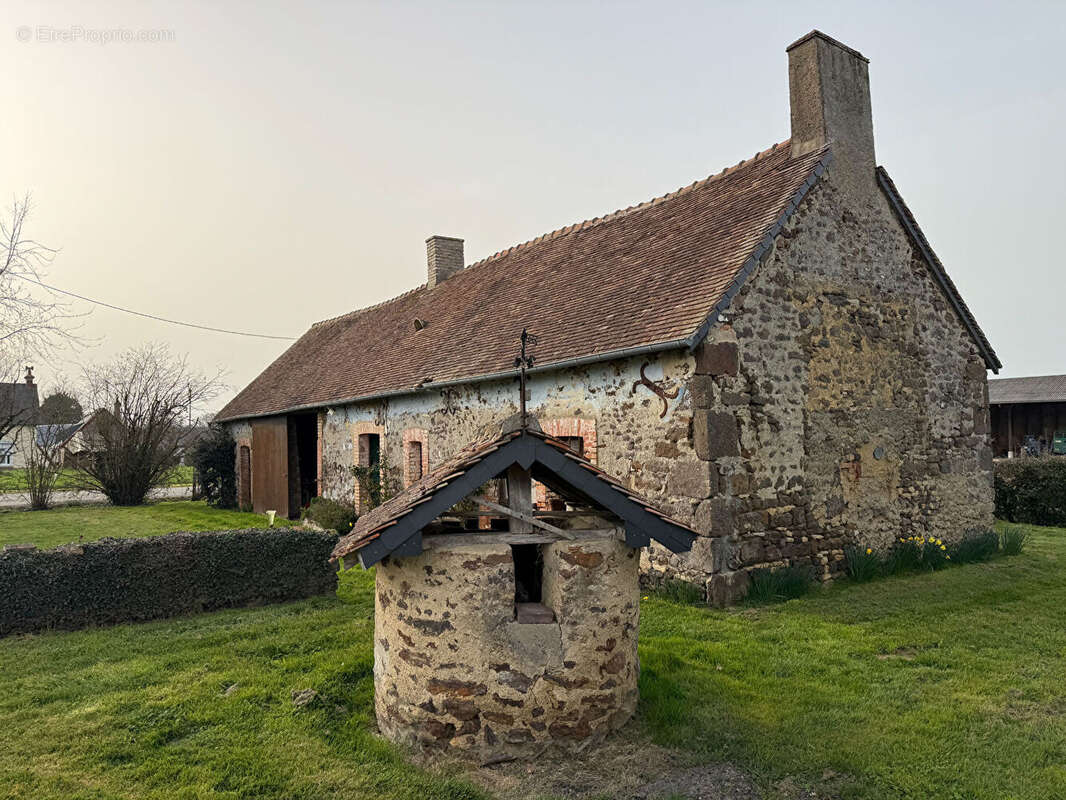 Maison à FRESNAY-SUR-SARTHE