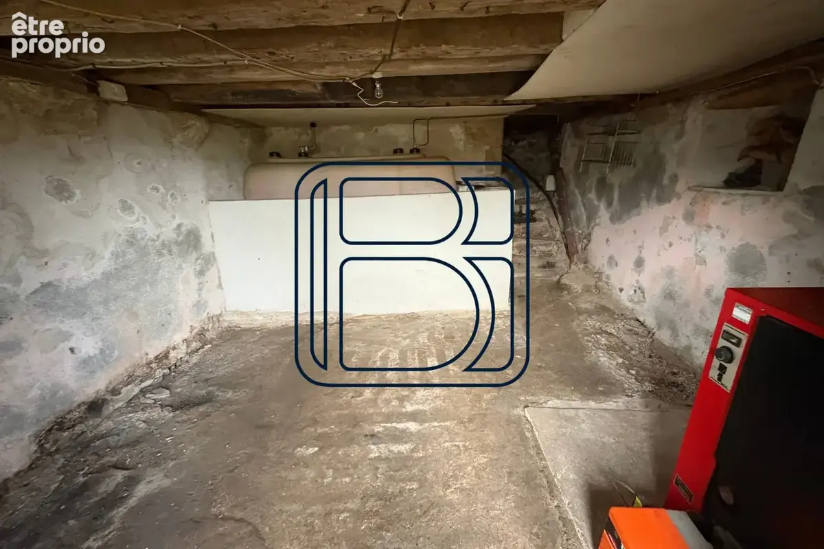 Maison 7 pièces 88 m² à vendre à Vertolaye (63480) - photo 9