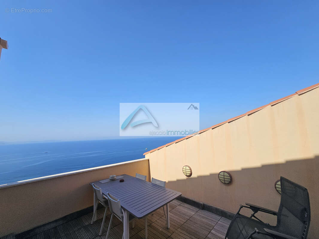 Superbe appartement au DERNIER étage avec vue panoramique - photo 14