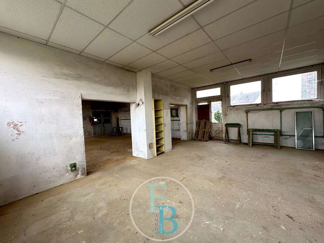 Terrain à MAY-SUR-ORNE